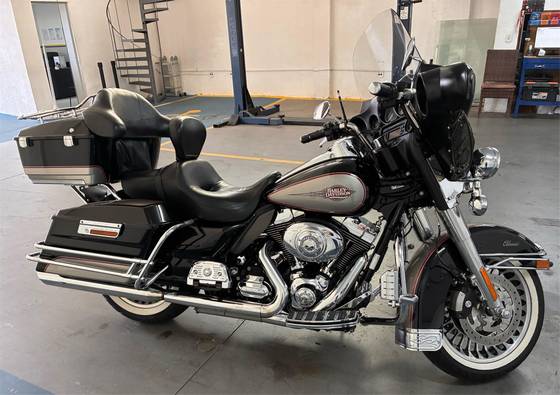 HARLEY-DAVIDSON ELECTRA GLIDE CLASSIC HARLEY-DAVIDSON ELECTRA GLIDE CLASSIC